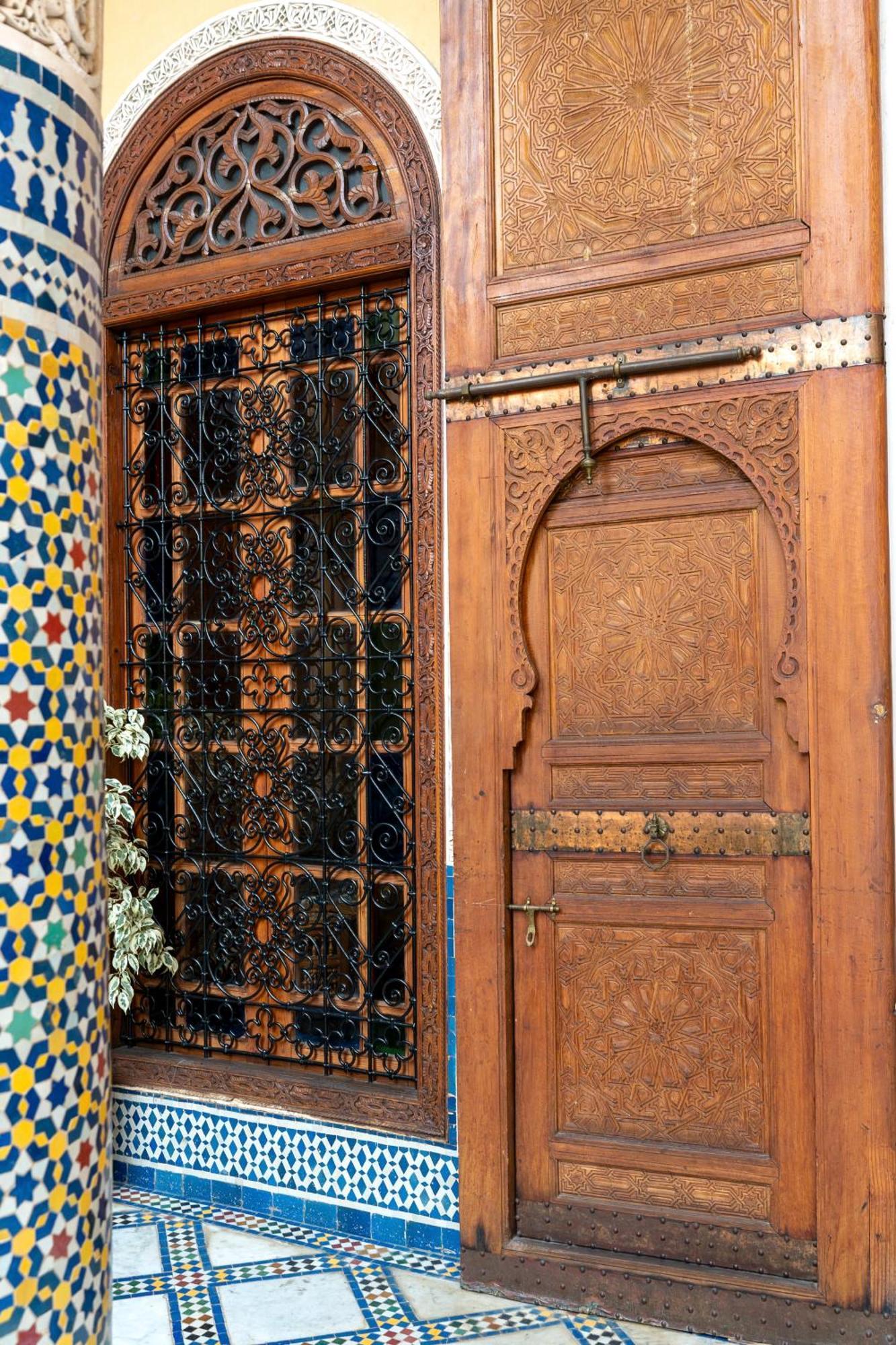 Guest house Layalina